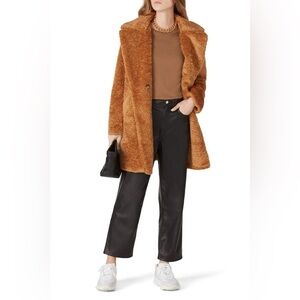 $200 WISH High point Faux Fur Teddy coat in Medium​​​​​